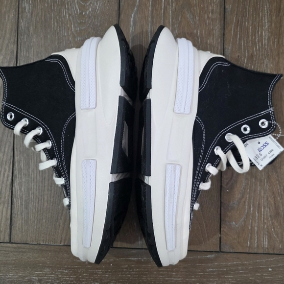 Converse Run Star Legacy CX, Women's Size 7.5, NWT - Picture 7 of 9